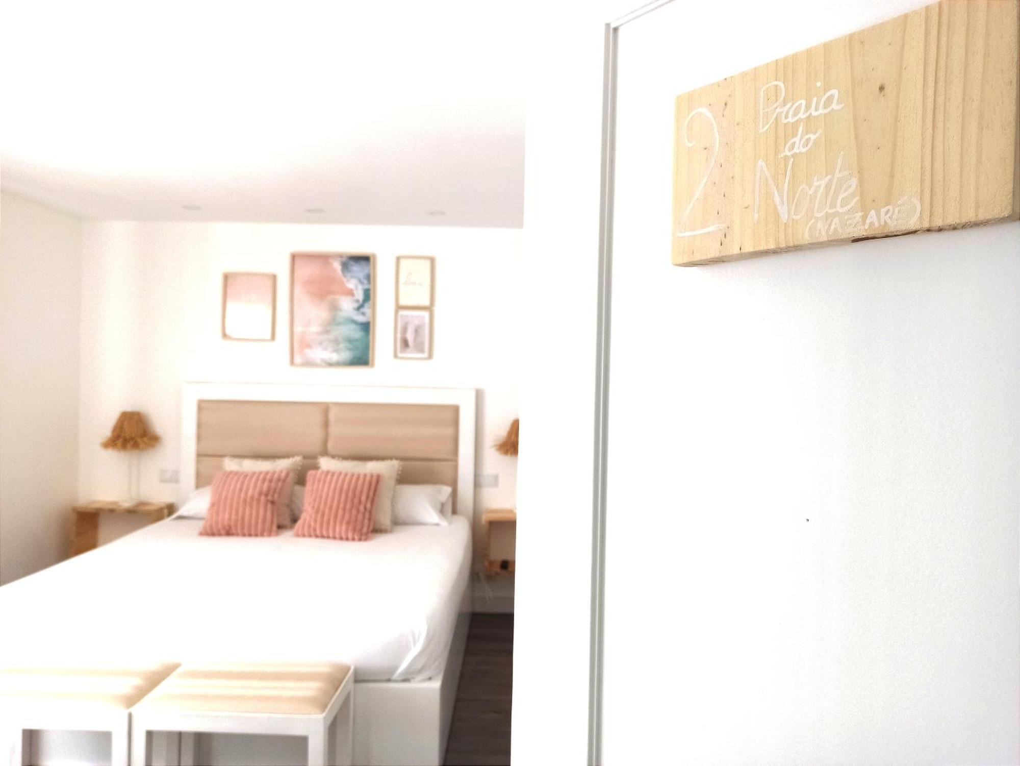 Bed and Breakfast Supertubos House Peniche Atouguia Da Baleia Esterno foto