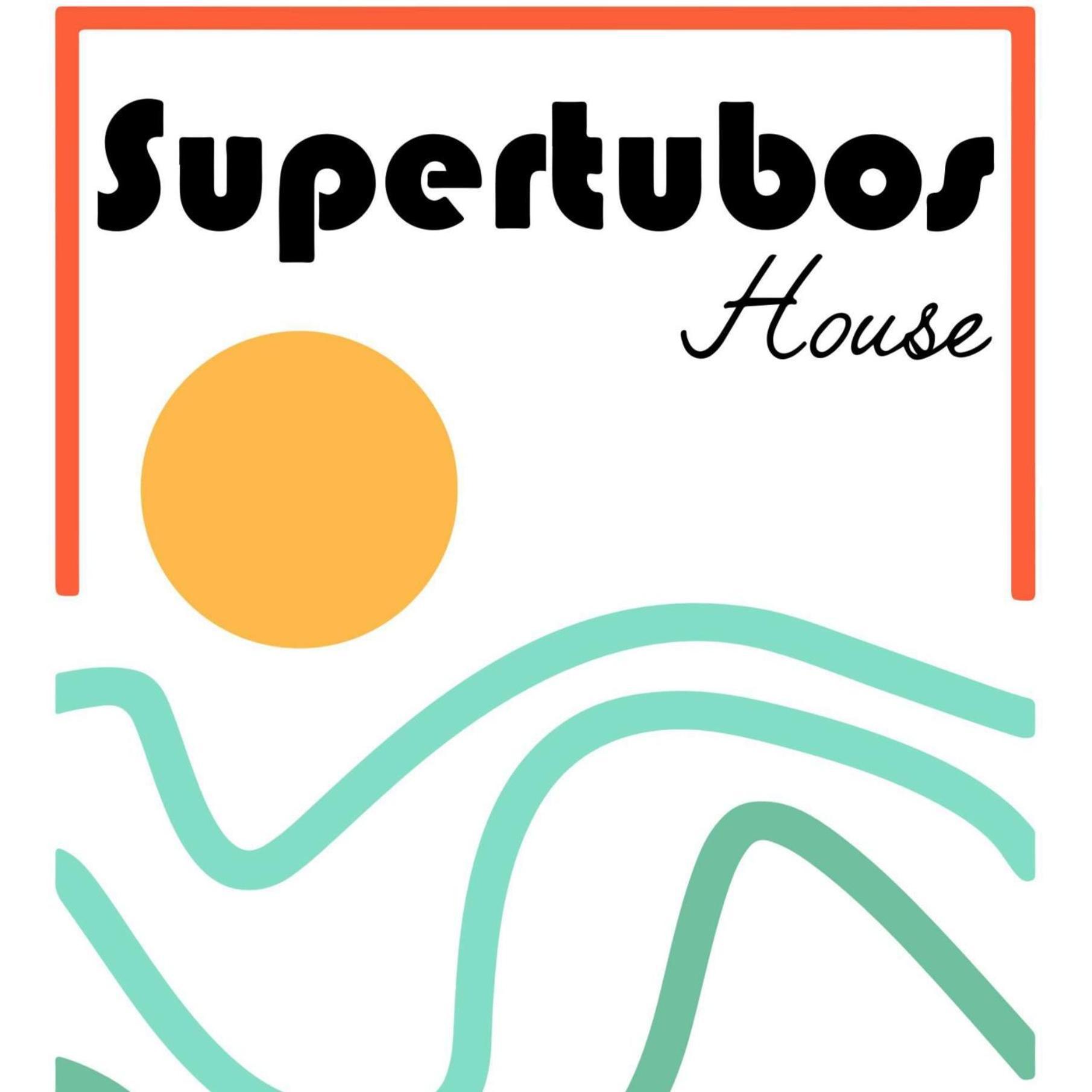 Bed and Breakfast Supertubos House Peniche Atouguia Da Baleia Esterno foto